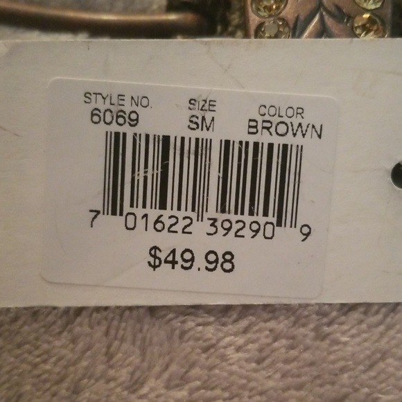 Belt - Picture 4 of 5